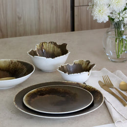 Assiette à dessert en porcelaine marron SATURNE 21cm
