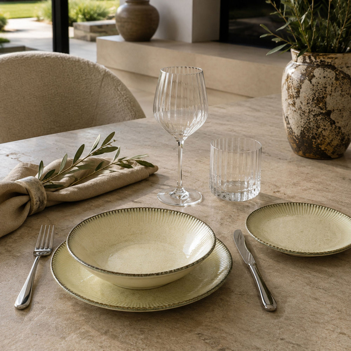 Assiettes creuses porcelaine beige 22 cm LUNEA plat en sauce dressage moderne